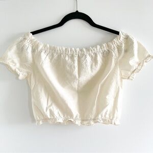 Brandy Melville Peasant Off-shoulder Blouse
